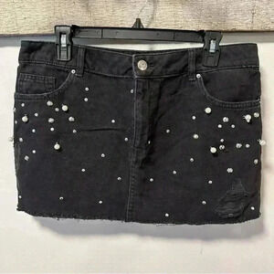 H&M Divided Distressed Pearl Silver Beaded Black Denim Skirt Size 10